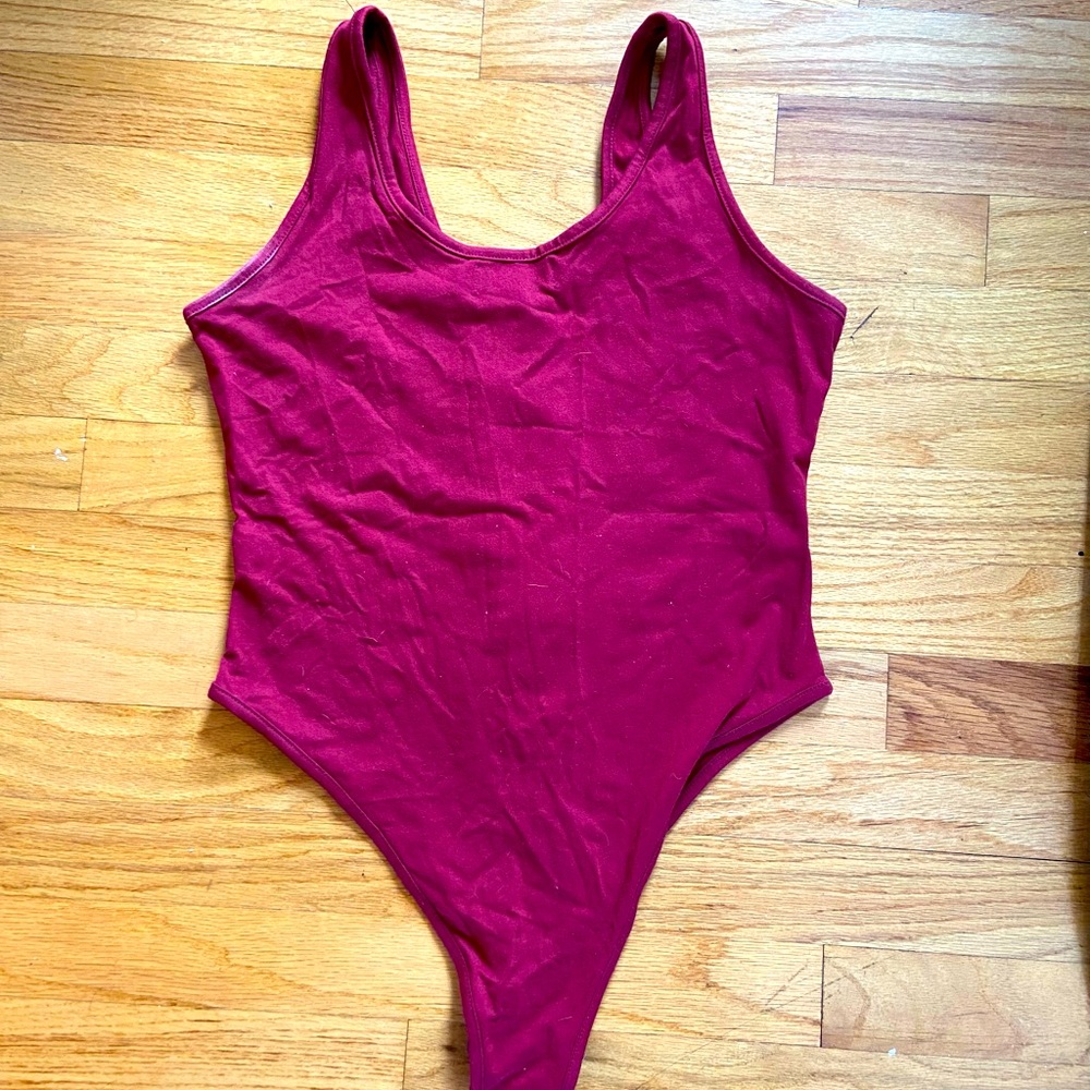 Body suit - Picture 2 of 3
